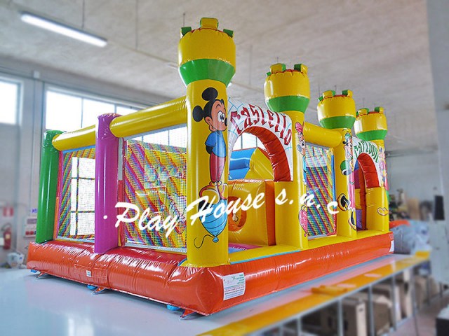 castello-gonfiabile-gioco-gonfiabile-(2)
