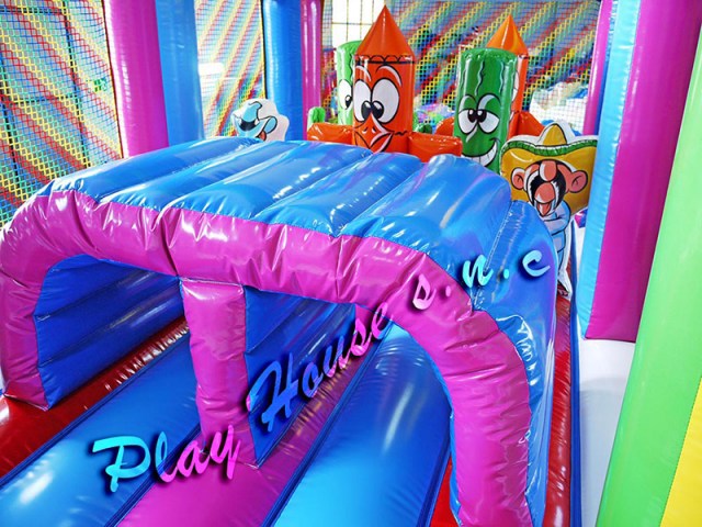 giochi-gonfiabili-percorso-ostacoli-3