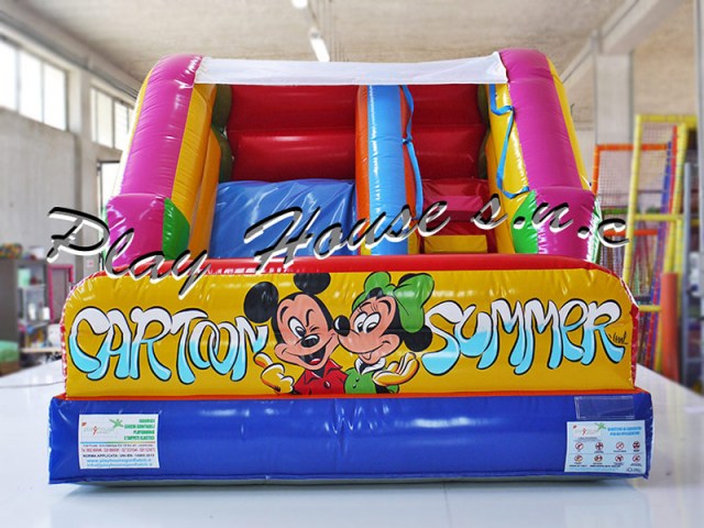 scivolo-gonfiabile-bambini-parco-giochi-(1)