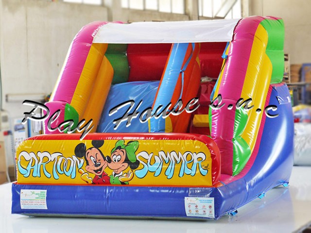 scivolo-gonfiabile-bambini-parco-giochi-(2)