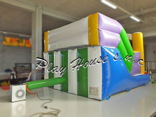 scivolo-gonfiabile-ludoteche-(1)42